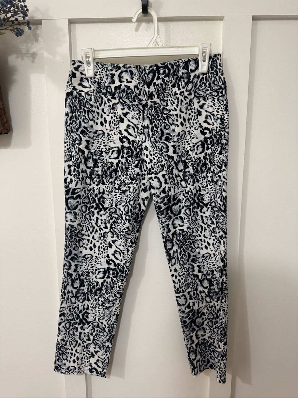 Insight Black & White Animal Print Cropped Pants
